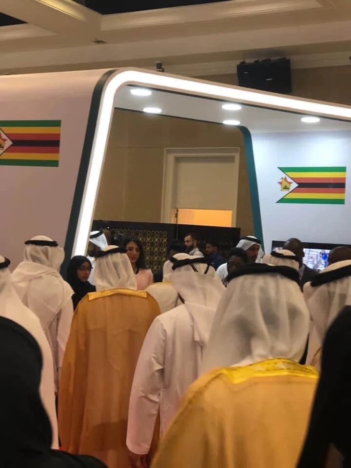 Sarah Zineb Boumouja, CEO of Global Premium Events, speaking with H.H. the Ruler of Sharjah and presenting the official Zimbabwe delegation at the Zimbabwe stand, Sharjah FDI Forum 2018